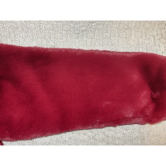 Double D Ranch Montana Chill Red Faux Fur Jacket XL NWT Banjo Burgundy Concho - Picture 13 of 14